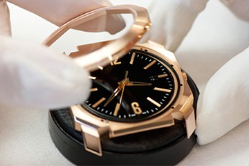 为什么广州江诗丹顿走一圈会慢两分钟